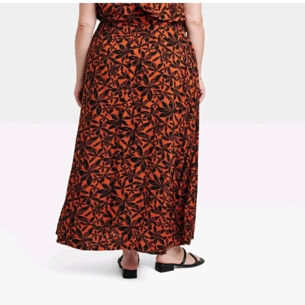 Ava & Viv Women's Maxi Skirt Rust Floral Length 400Size 1X Waist 20 - Picture 2 of 6